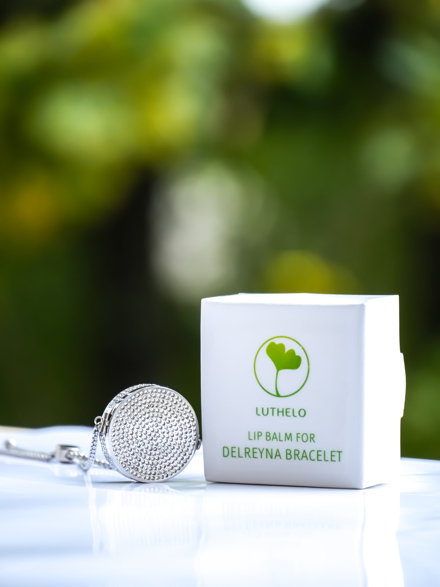 Brățară cu balsam de buze DELREYNA CRYSTAL SILVER