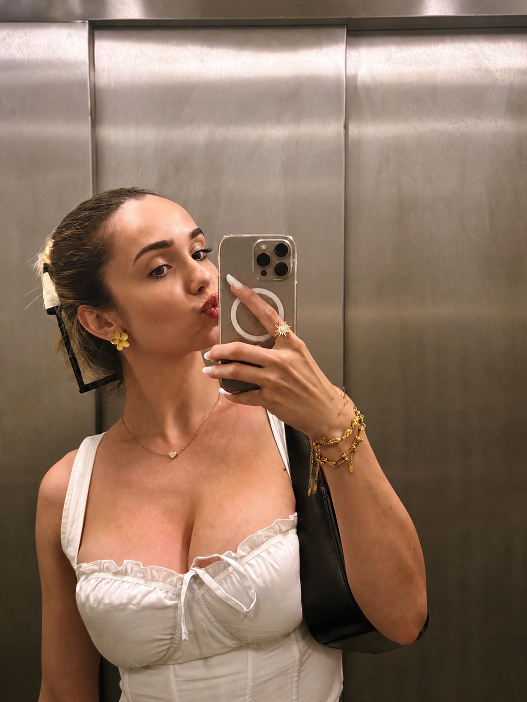 BRĂȚARĂ BETTY